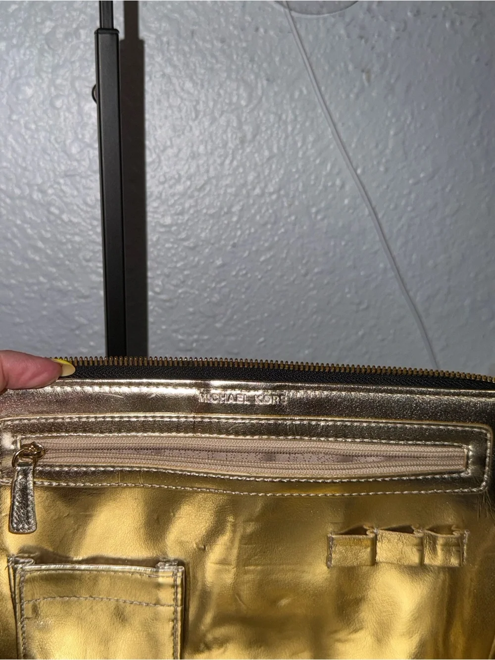 Michael Kors Jet Set Black Snakeskin Embossed Large Zip Around Tablet Wallet